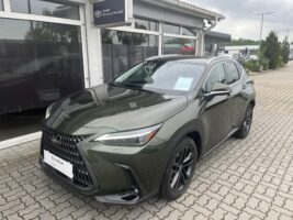 NX 450h+ Prestige Plus AWD CVT