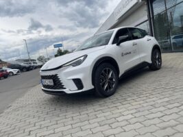LBX 1.5 Hybrid Elegant Tech e-CVT