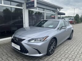 ES 300h Business Edition Tech CVT