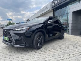 NX 450h+ Executive Top AWD CVT