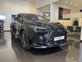 NX 350h Luxury AWD CVT