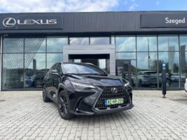 NX 450h+ Executive Top AWD CVT