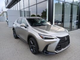 NX 350h Executive Top AWD CVT készletről akár 3.9% THM még a 242 LE kivitel