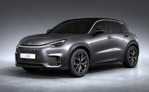 Lexus LBX