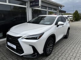 NX 350h Prestige AWD CVT
