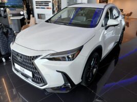 NX 350h Prestige Top AWD CVT Készletről ajándék téli kerék szettel