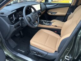 NX 450h+ Executive Top AWD CVT