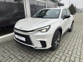 LBX 1.5 Hybrid Elegant Tech e-CVT Night