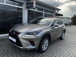 NX 300h Prestiege Safety CVT Lexus Select garanciával!
