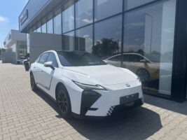 ES 500e Prestiege Akár 3.9% THM lízing. készletről azonnal elérhető