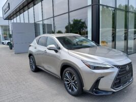 NX 450h+ Luxury AWD CVT Akár 3.9% THM lízing